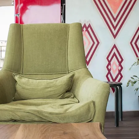 Хостел Hush Moda *