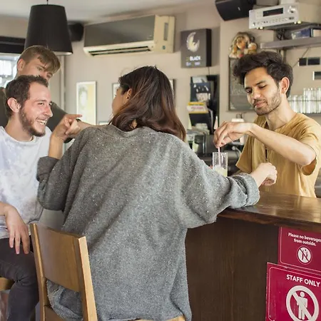 Hush Moda Hostel İstanbul
