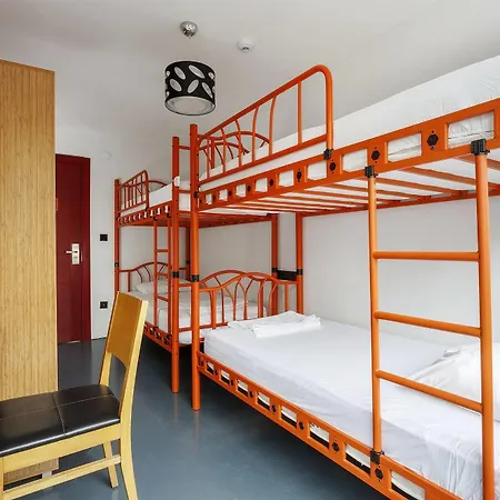 Hostel Hush Moda