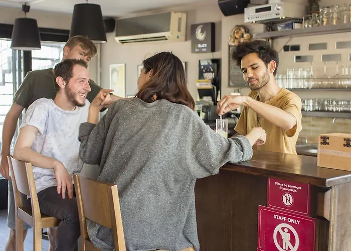 Hush Moda بيت شباب اسطنبول