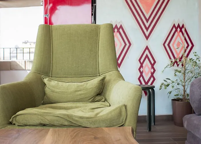 بيت شباب Hush Moda *